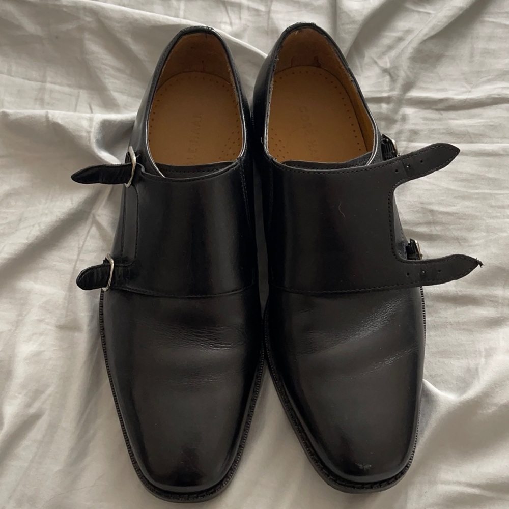 Men’s Cole haan black buckle dress shoes